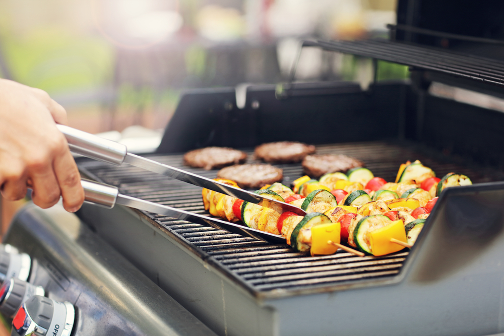 gas grilling tips and techniques