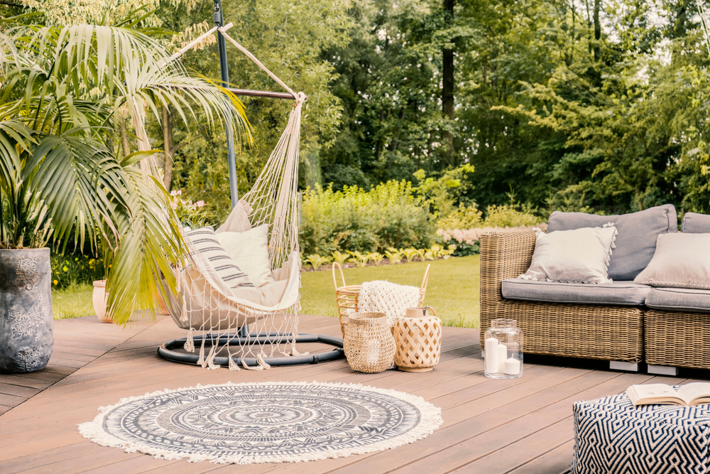 what is the best type of hammock | rope hammock in backyard