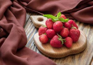 fresh-delicious-strawberries 