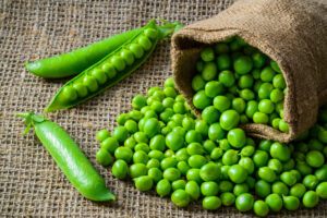 fresh-green-peas-and-pods 
